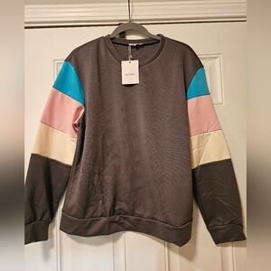 BlueMing Gray Sweatshirt With Pink And Blue Sleeves